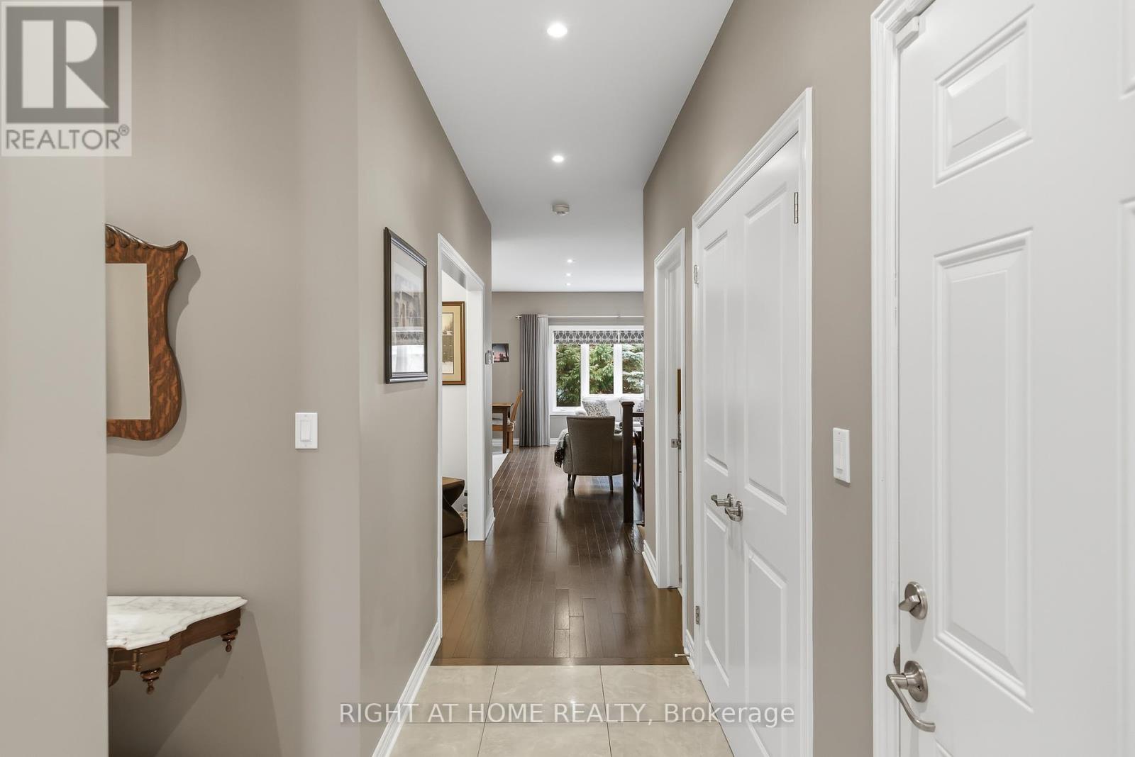 21 Tulip Tree Road, Niagara-On-The-Lake, Ontario  L0S 1J1 - Photo 9 - X12696266