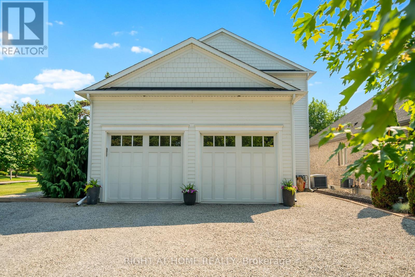 507 Mississagua Street, Niagara-On-The-Lake, Ontario  L0S 1J0 - Photo 41 - X12630736