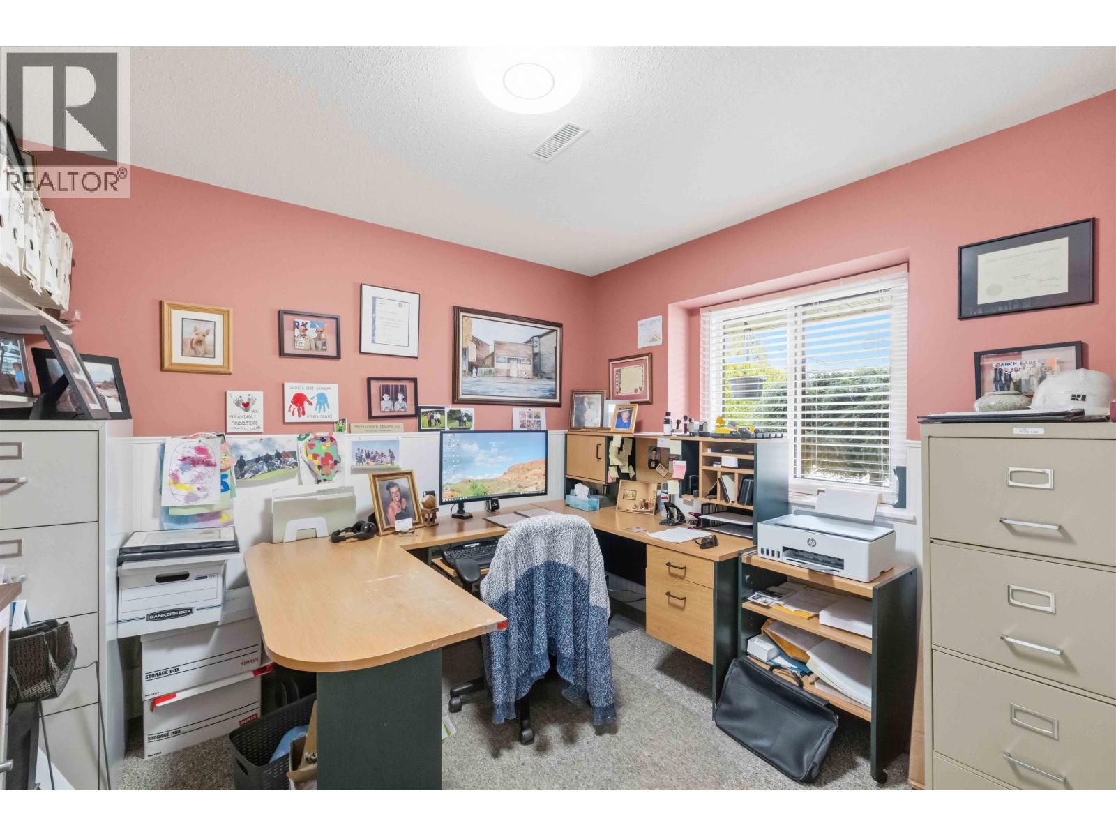 20402 Walnut Crescent, Maple Ridge, British Columbia  V2X 9M9 - Photo 27 - R3103003