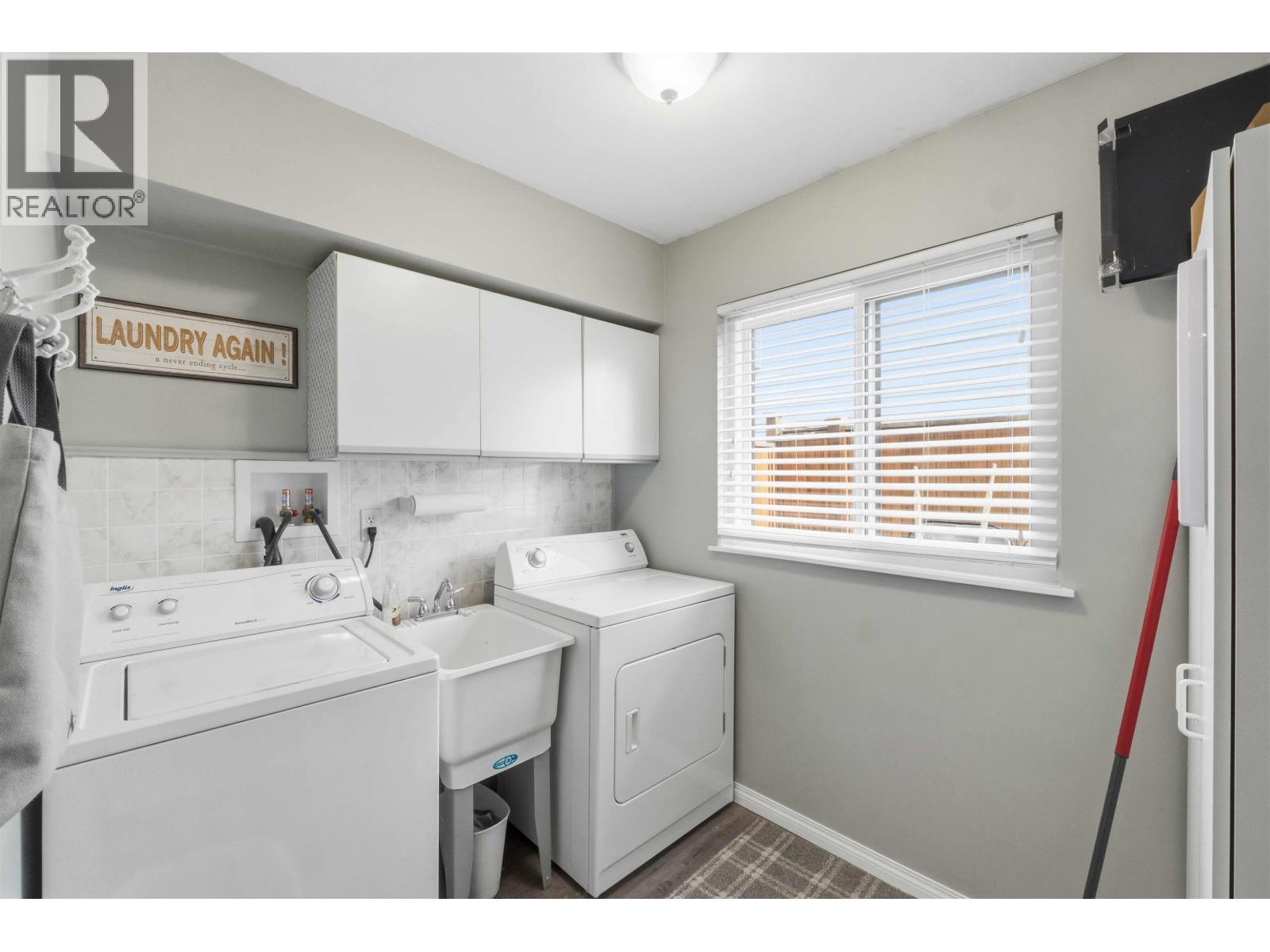 20402 Walnut Crescent, Maple Ridge, British Columbia  V2X 9M9 - Photo 33 - R3103003