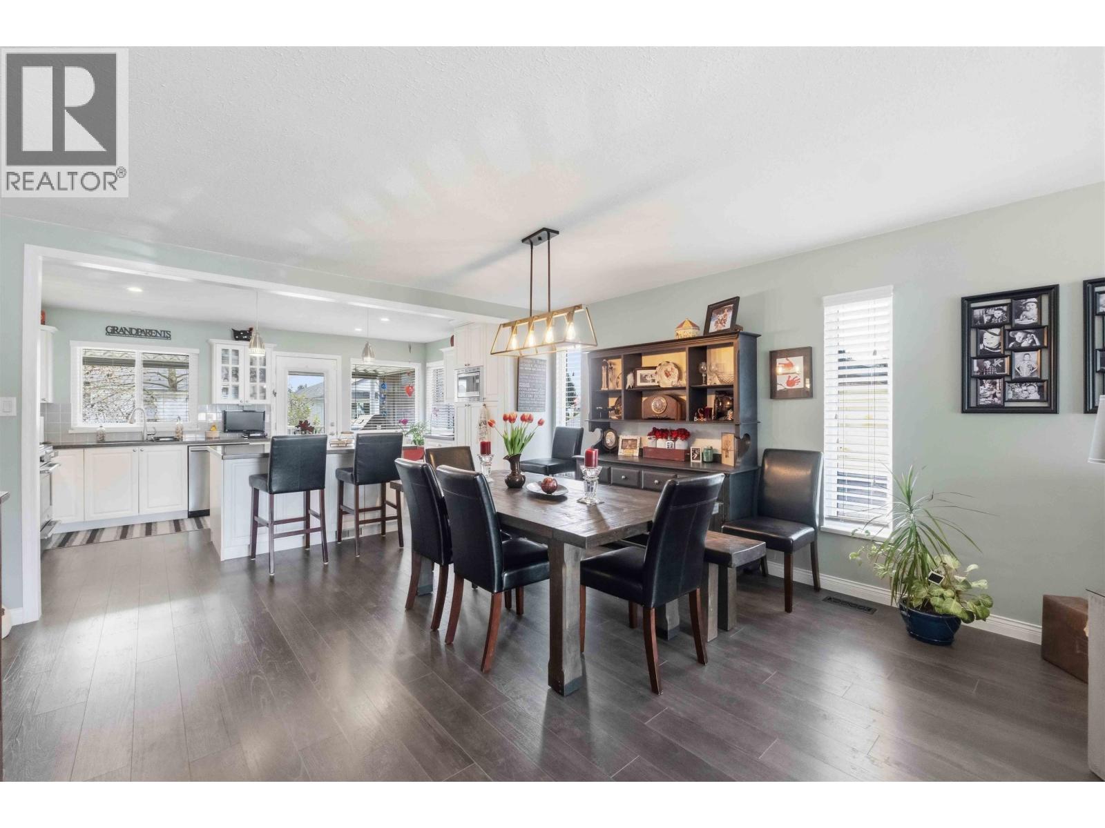 20402 Walnut Crescent, Maple Ridge, British Columbia  V2X 9M9 - Photo 8 - R3103003