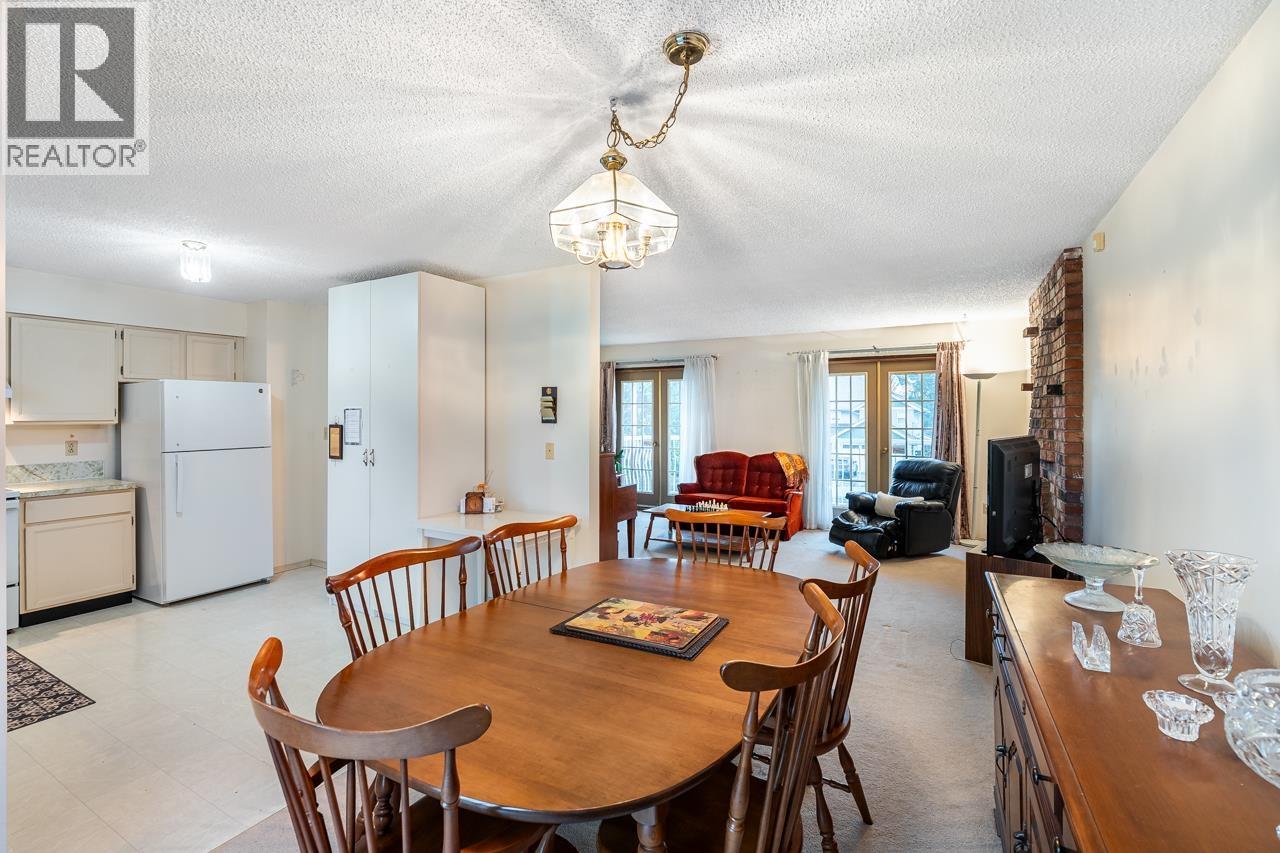 1632 Como Lake Avenue, Coquitlam, British Columbia  V3J 3P6 - Photo 13 - R3103026