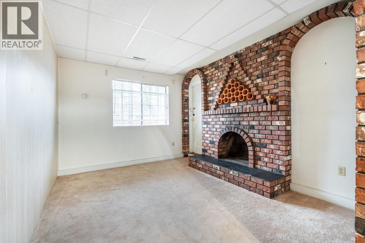 1632 Como Lake Avenue, Coquitlam, British Columbia  V3J 3P6 - Photo 25 - R3103026