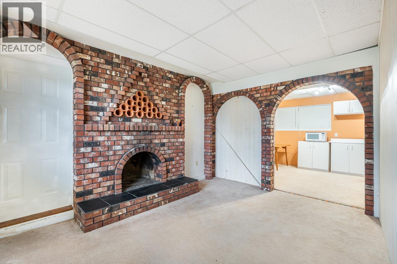 1632 Como Lake Avenue, Coquitlam, British Columbia  V3J 3P6 - Photo 26 - R3103026