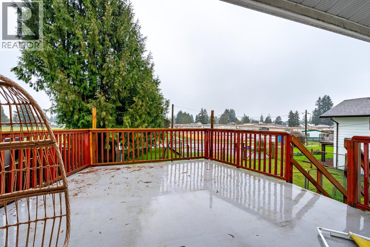 1632 Como Lake Avenue, Coquitlam, British Columbia  V3J 3P6 - Photo 32 - R3103026