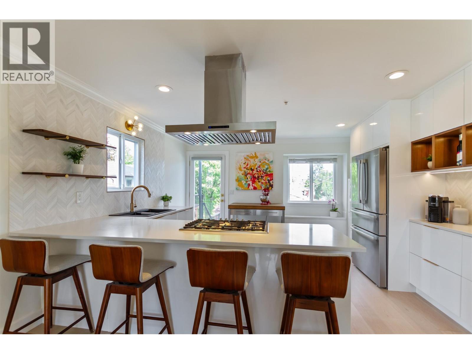 6450 ST. GEORGE STREET, Vancouver, British Columbia