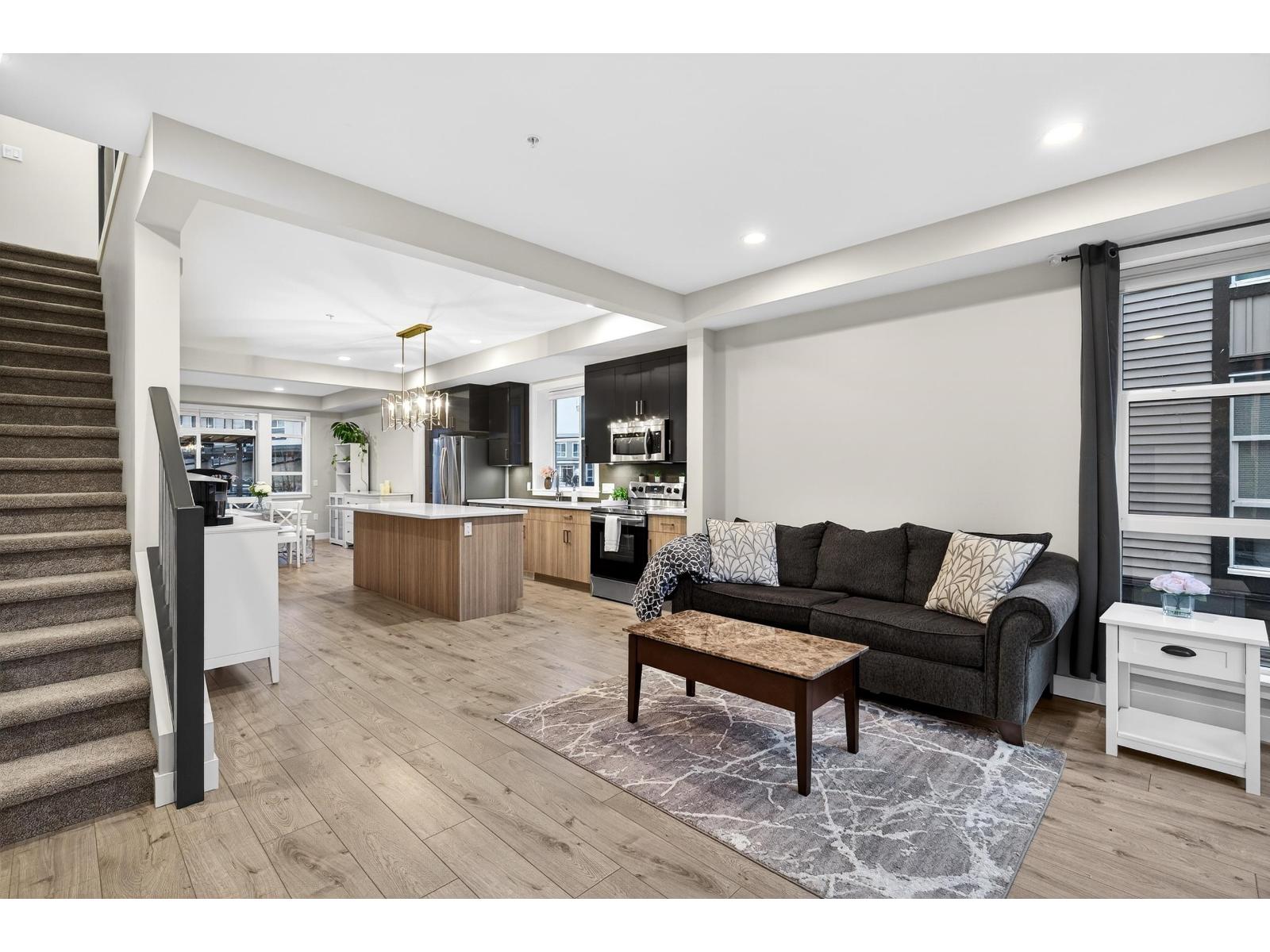 51 8413 Midtown Way, Chilliwack Proper South, Chilliwack, British Columbia  V2P 0G7 - Photo 4 - R3102171