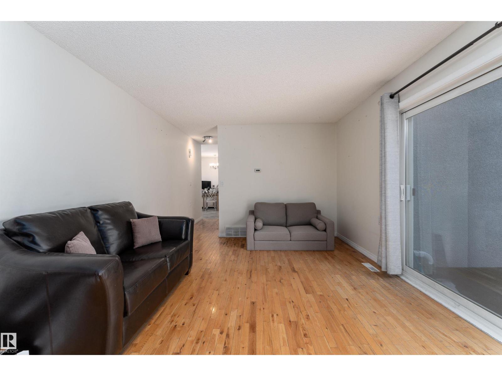 17737 95 St Nw, Edmonton, Alberta T5Z 2E2 - Photo 9 - E4477836