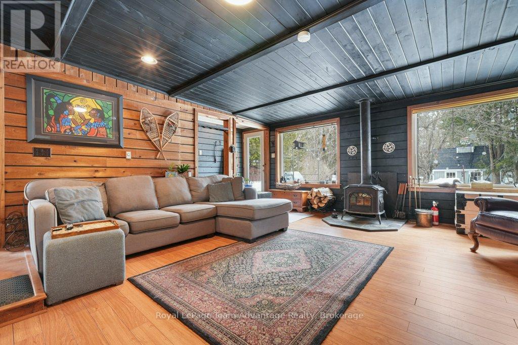 79 Gibson Street, Parry Sound, Ontario  P2A 1X4 - Photo 22 - X12916182