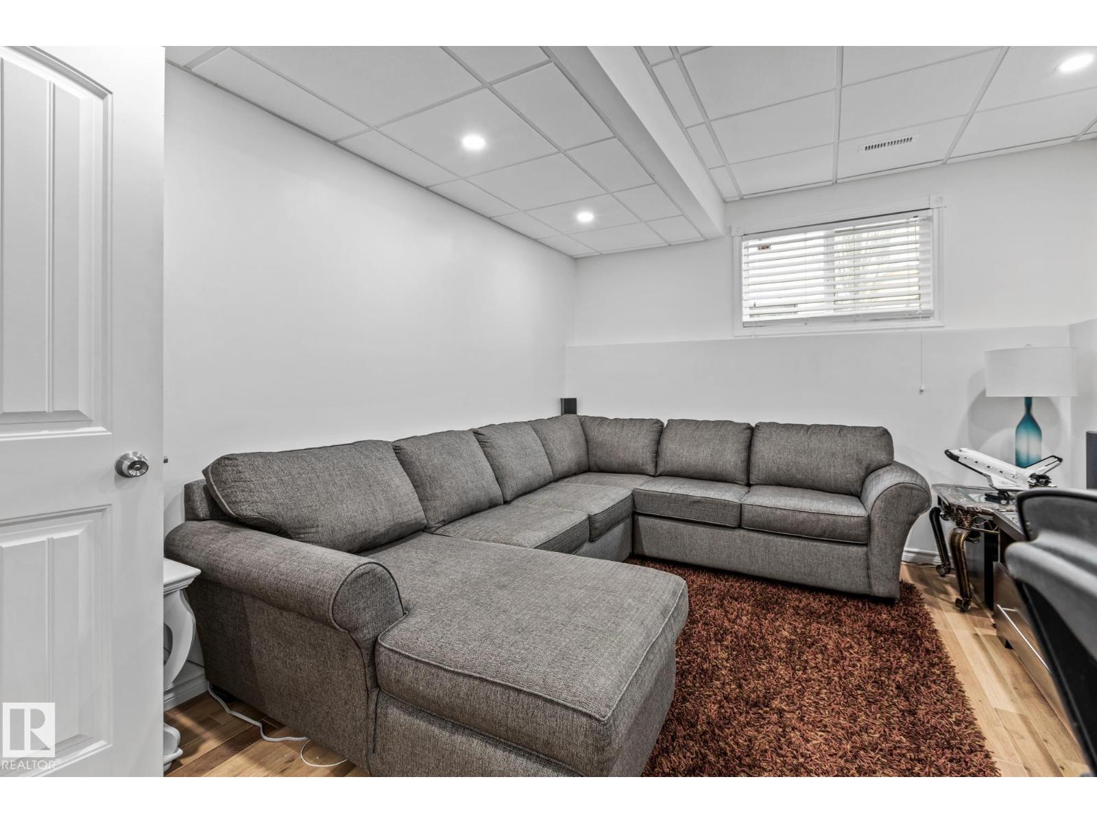 9710 88 St, Morinville, Alberta  T8R 0C5 - Photo 11 - E4478838