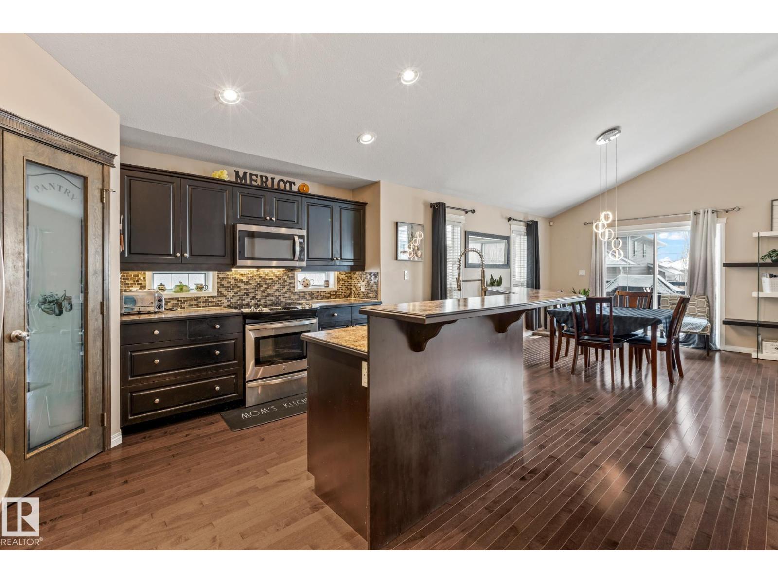 9710 88 St, Morinville, Alberta  T8R 0C5 - Photo 18 - E4478838