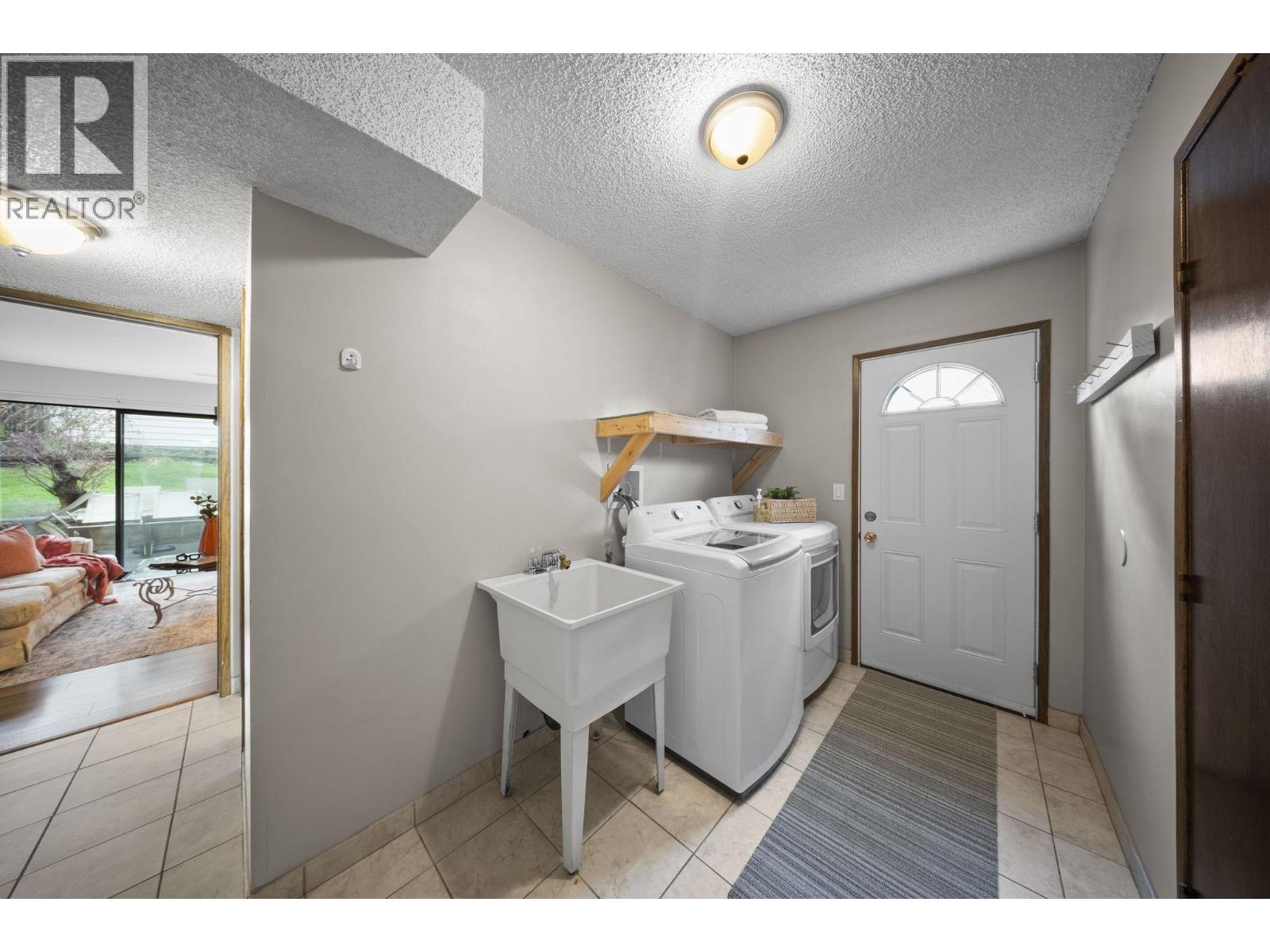 1940 Leacock Street, Port Coquitlam, British Columbia  V3C 4V4 - Photo 20 - R3102529