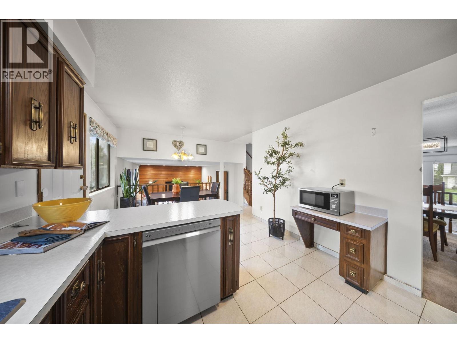 1940 Leacock Street, Port Coquitlam, British Columbia  V3C 4V4 - Photo 10 - R3102529