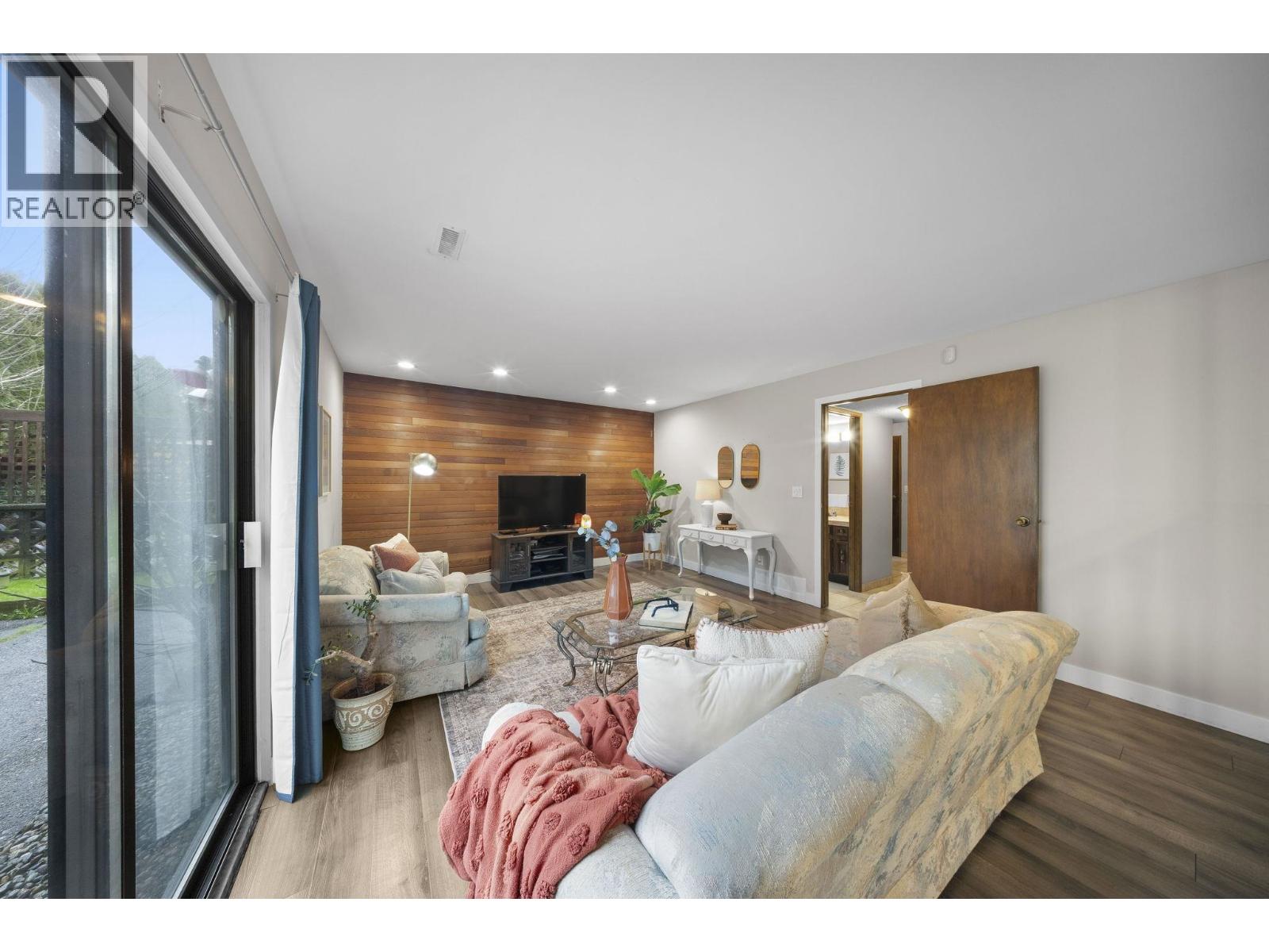 1940 Leacock Street, Port Coquitlam, British Columbia  V3C 4V4 - Photo 16 - R3102529