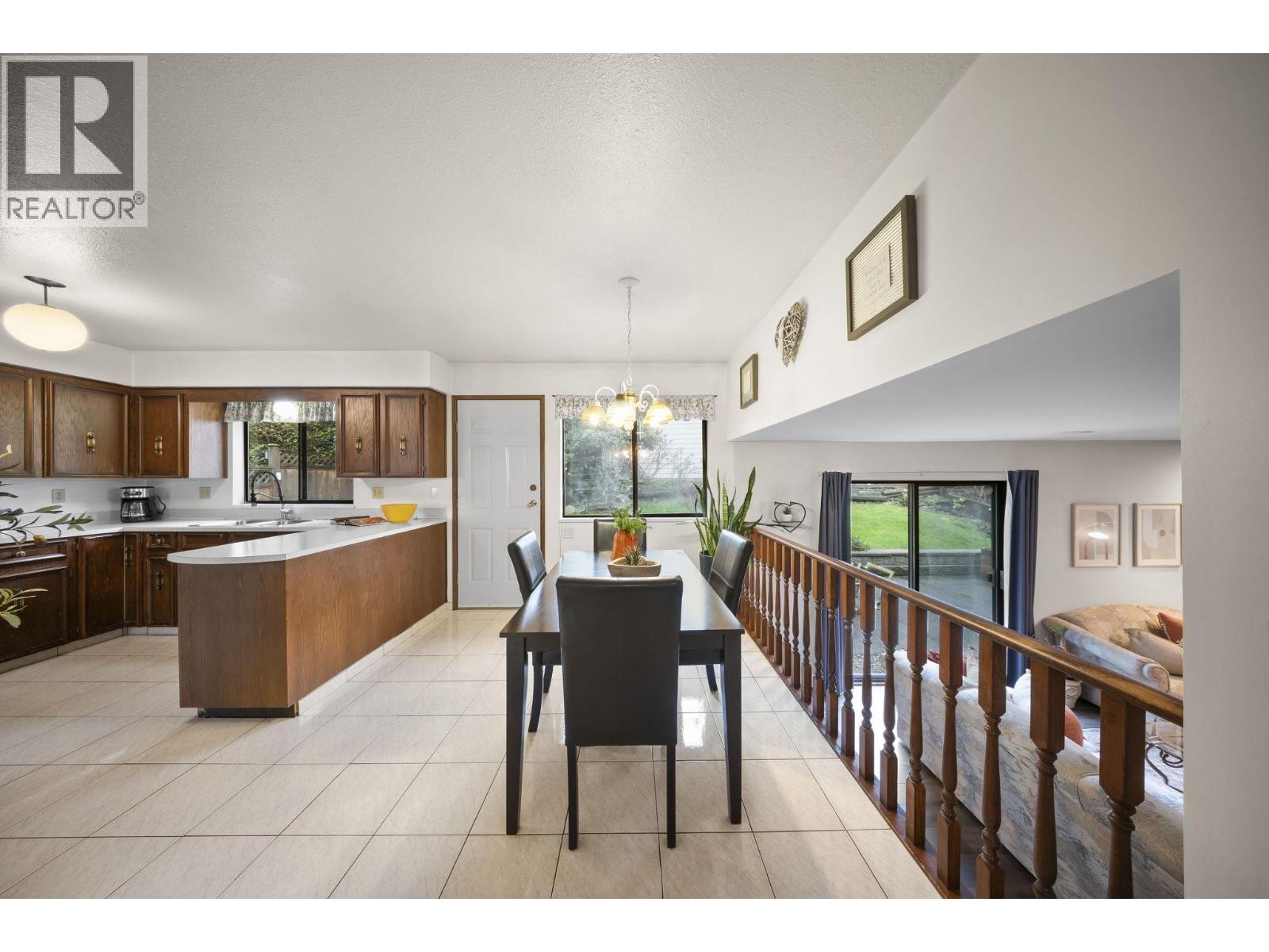 1940 Leacock Street, Port Coquitlam, British Columbia  V3C 4V4 - Photo 12 - R3102529