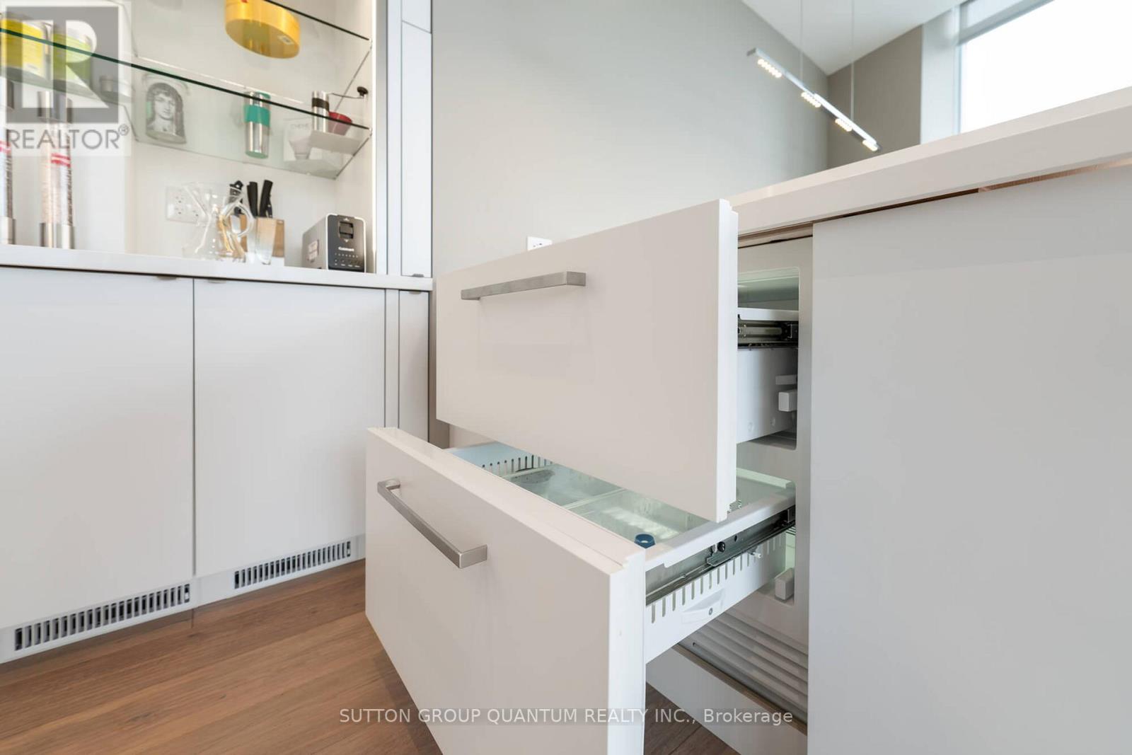 Sph5304 - 65 Bremner Boulevard, Toronto, Ontario  M5J 0A7 - Photo 14 - C12916058