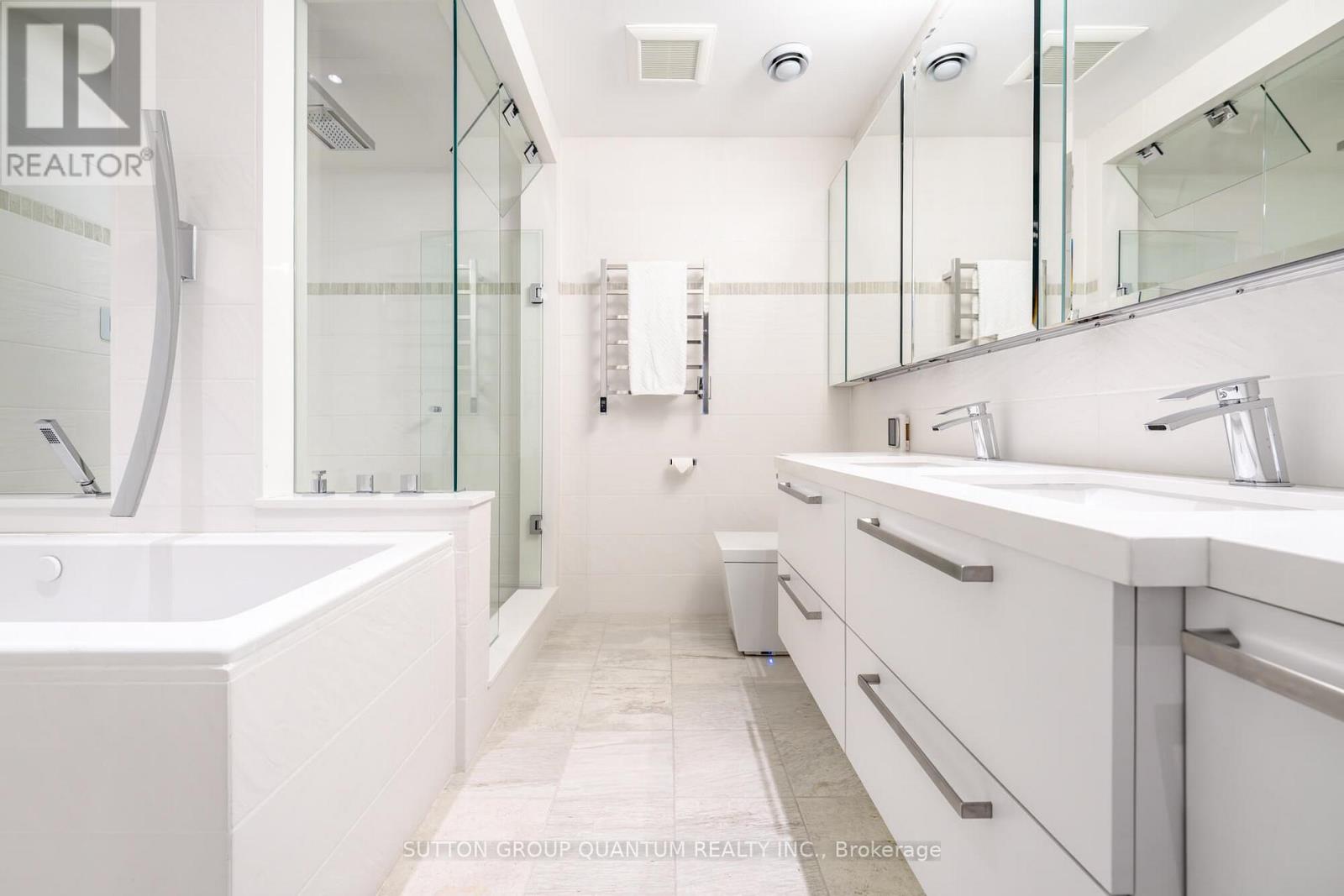 Sph5304 - 65 Bremner Boulevard, Toronto, Ontario  M5J 0A7 - Photo 26 - C12916058