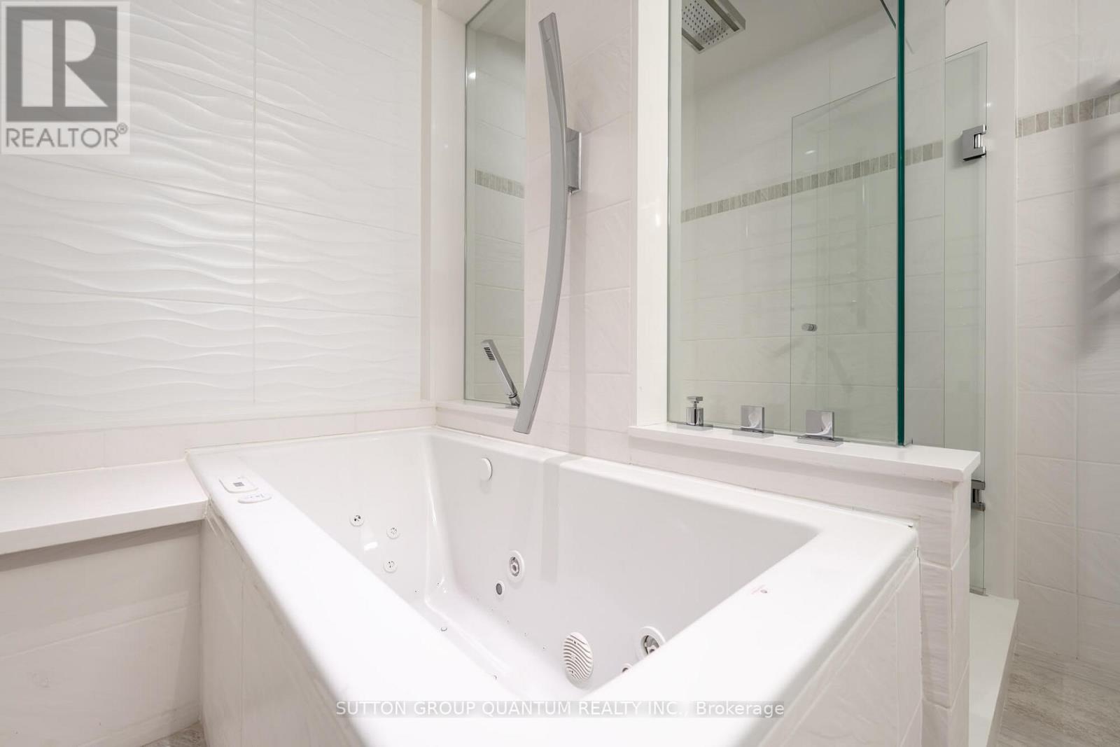 Sph5304 - 65 Bremner Boulevard, Toronto, Ontario  M5J 0A7 - Photo 28 - C12916058