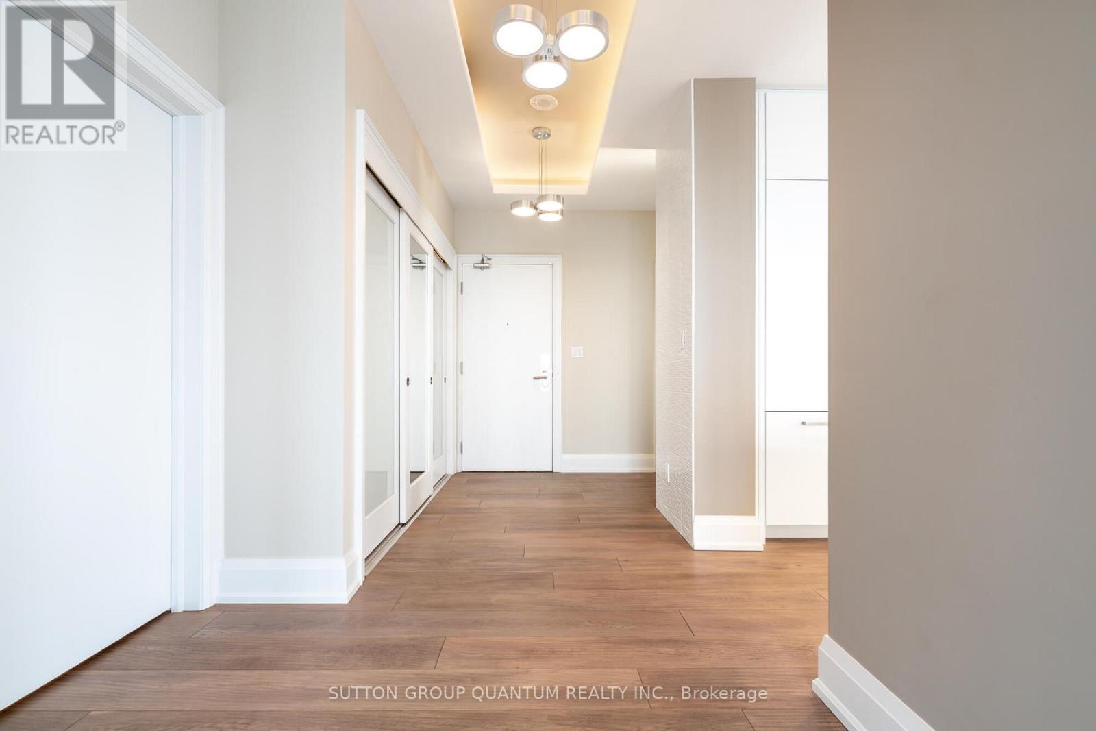 Sph5304 - 65 Bremner Boulevard, Toronto, Ontario  M5J 0A7 - Photo 4 - C12916058