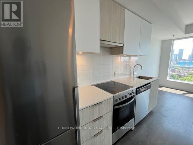 1401 - 203 College Street, Toronto, Ontario  M5T 0C8 - Photo 3 - C12916098