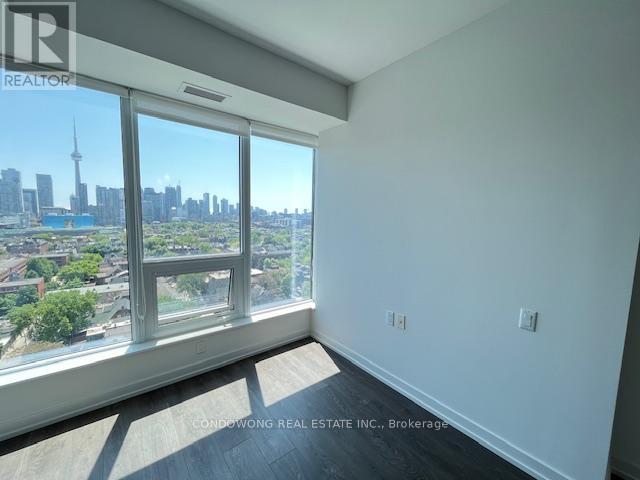 1401 - 203 College Street, Toronto, Ontario  M5T 0C8 - Photo 5 - C12916098