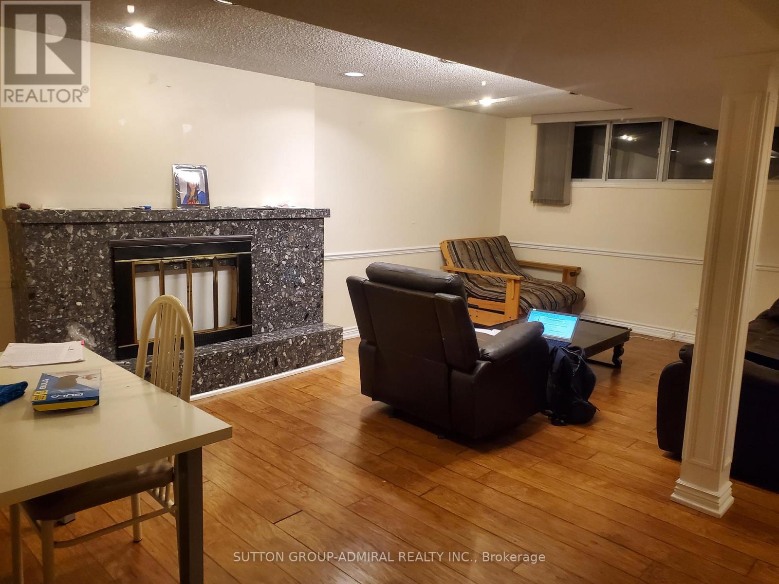 45 Northwood Drive, Toronto, Ontario  M2M 2J9 - Photo 24 - C12916116