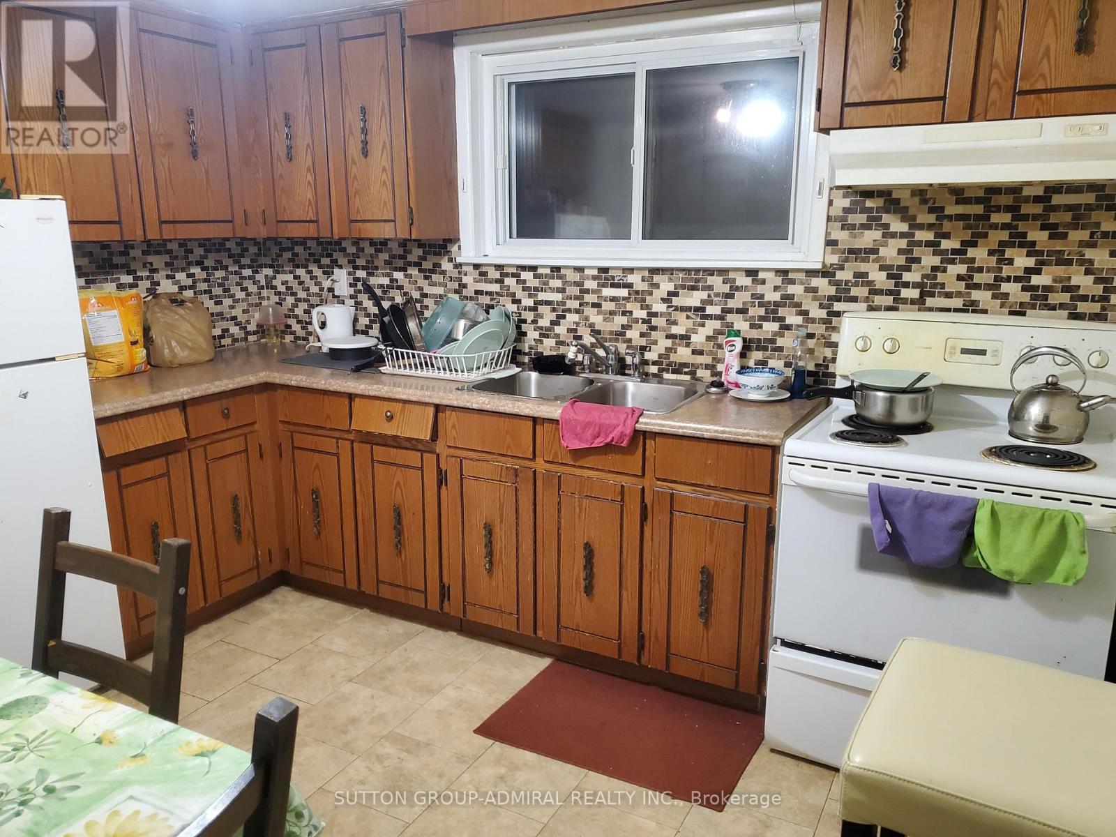 45 Northwood Drive, Toronto, Ontario  M2M 2J9 - Photo 27 - C12916116