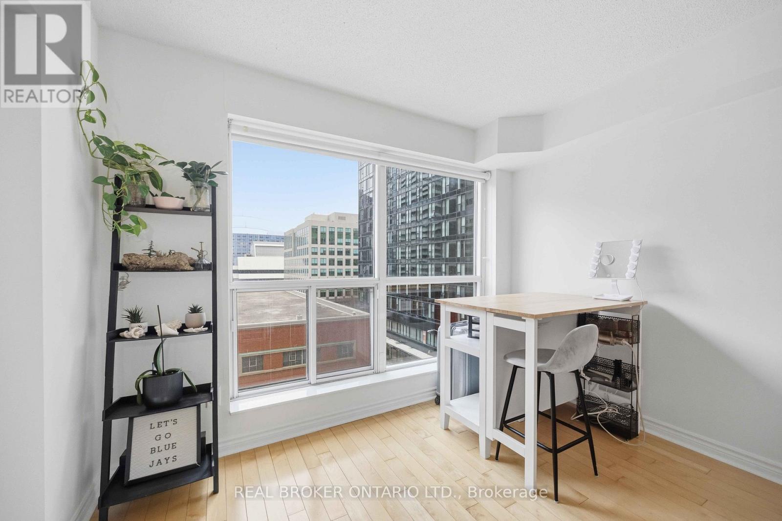 636 - 250 Wellington Street W, Toronto, Ontario  M5V 3P6 - Photo 19 - C12916122