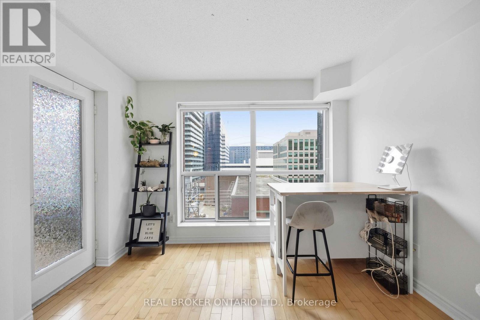 636 - 250 Wellington Street W, Toronto, Ontario  M5V 3P6 - Photo 20 - C12916122