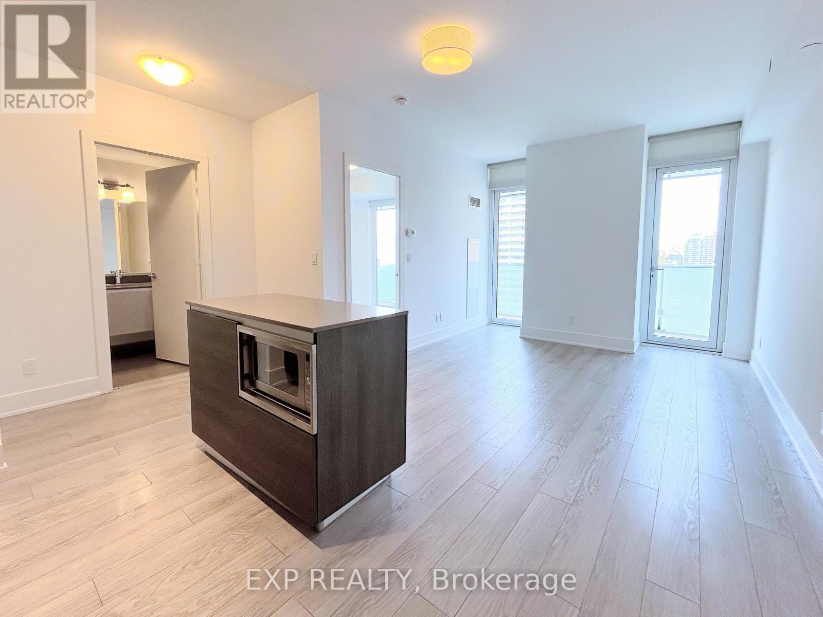 1208 - 200 Bloor Street W, Toronto, Ontario  M5S 1T8 - Photo 2 - C12916134