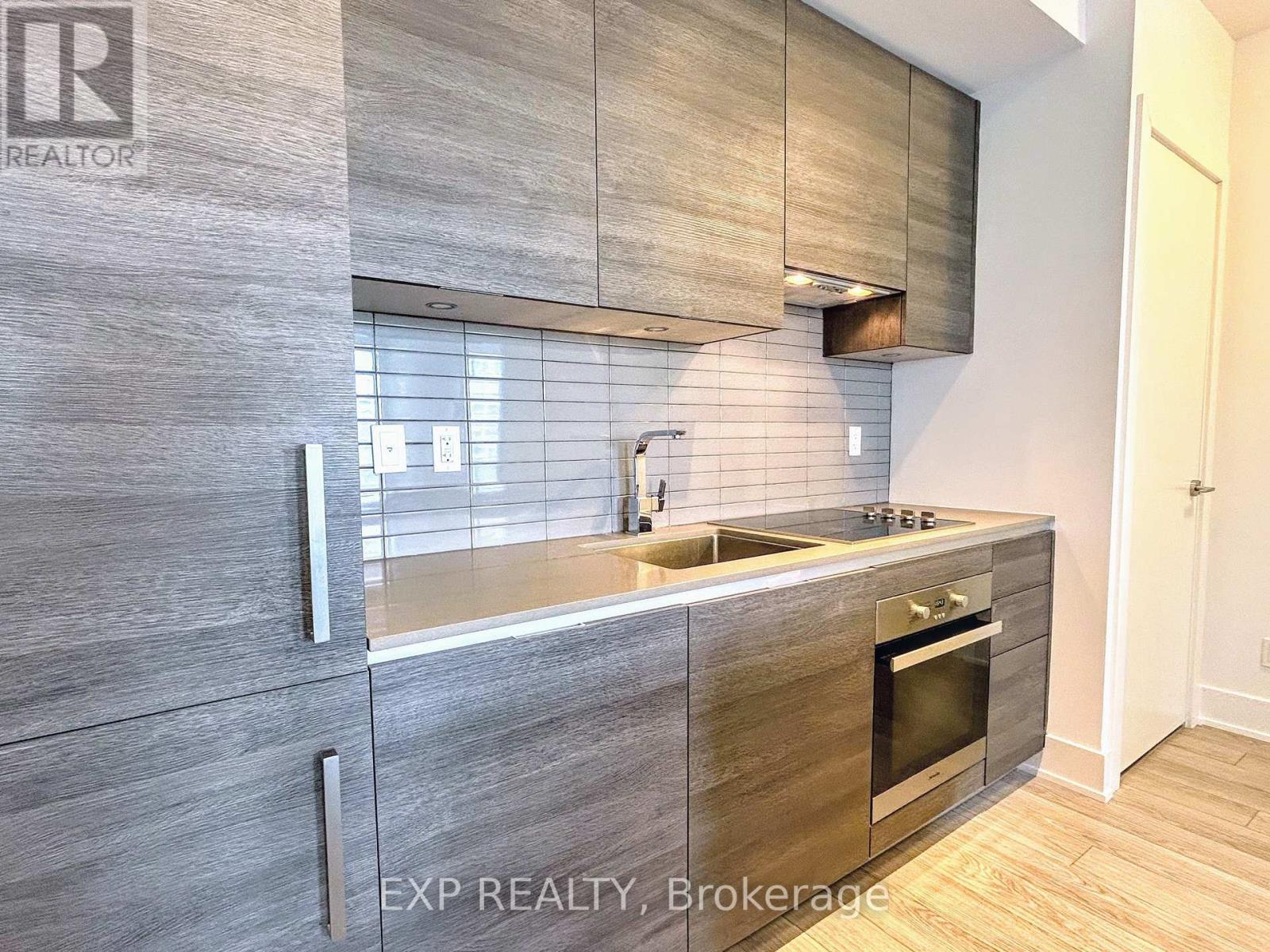 1208 - 200 Bloor Street W, Toronto, Ontario  M5S 1T8 - Photo 4 - C12916134