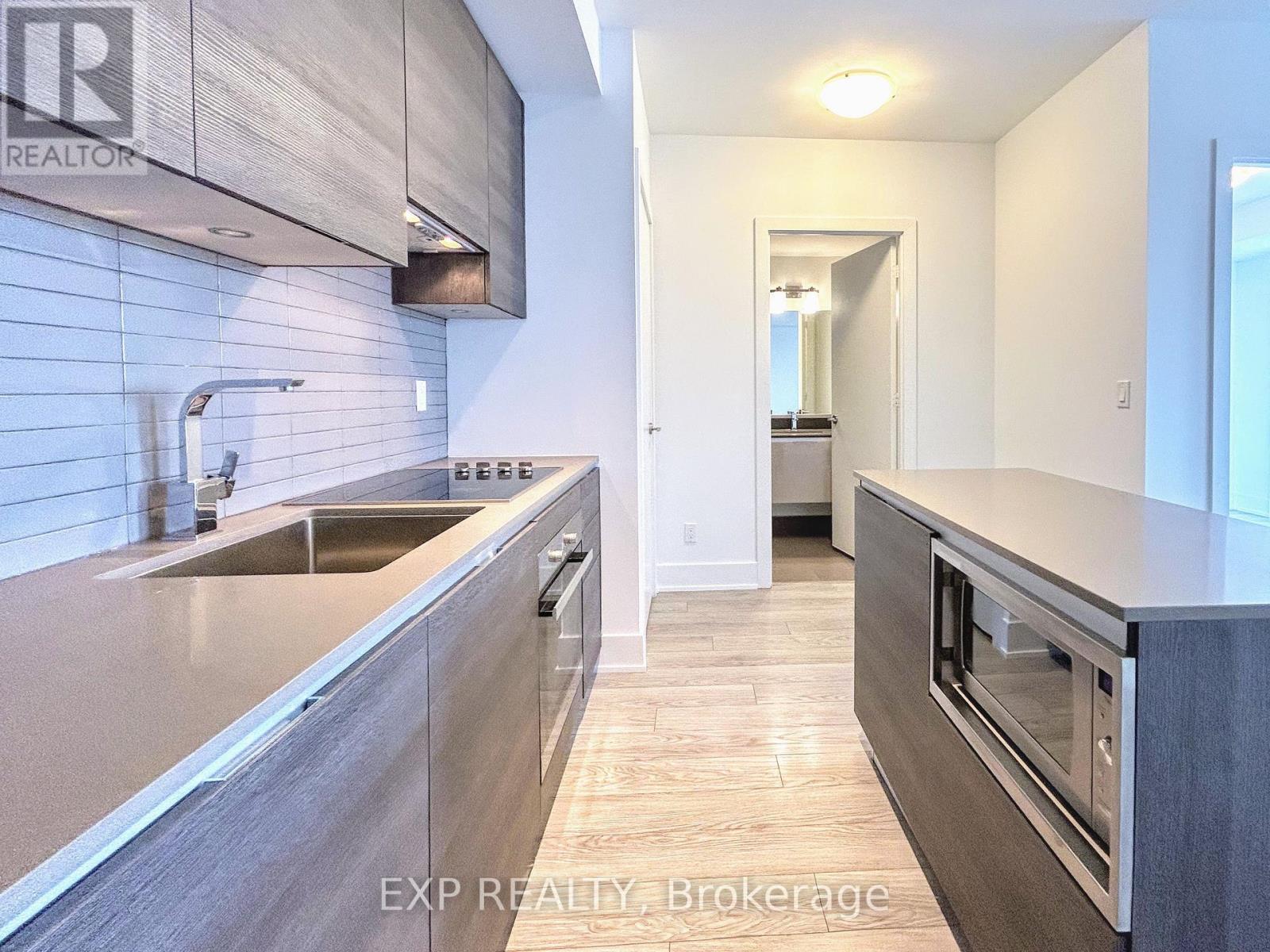 1208 - 200 Bloor Street W, Toronto, Ontario  M5S 1T8 - Photo 5 - C12916134