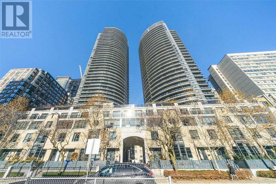 316 - 23 CARLTON STREET, Toronto, Ontario