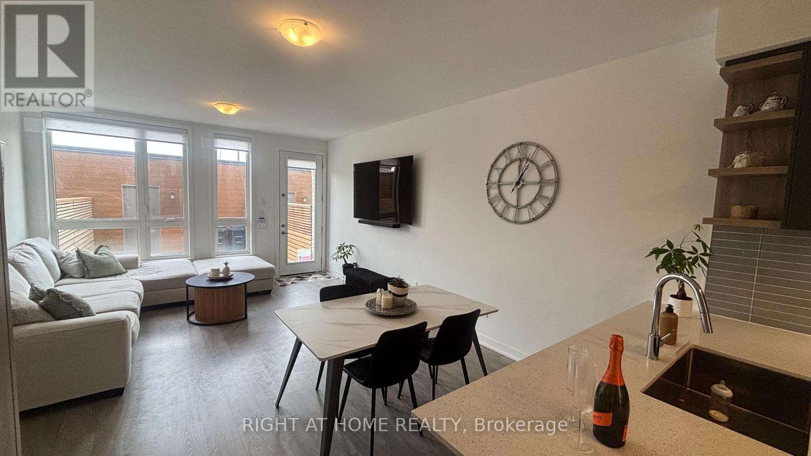 110 Green Gardens Boulevard, Toronto, Ontario  M6A 0E5 - Photo 10 - C12916192