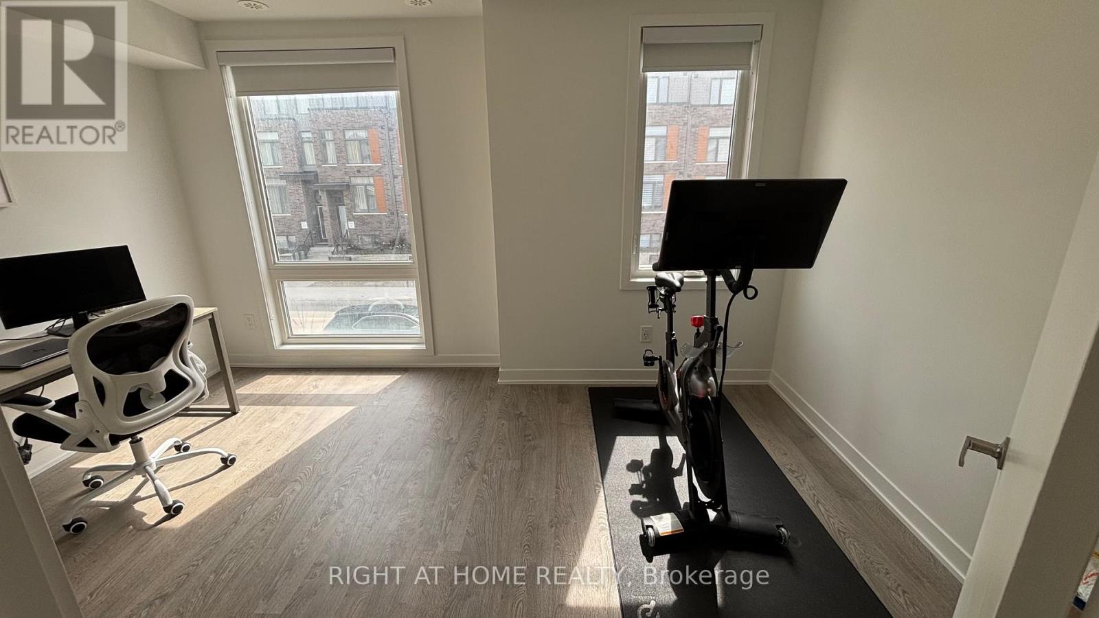 110 Green Gardens Boulevard, Toronto, Ontario  M6A 0E5 - Photo 17 - C12916192