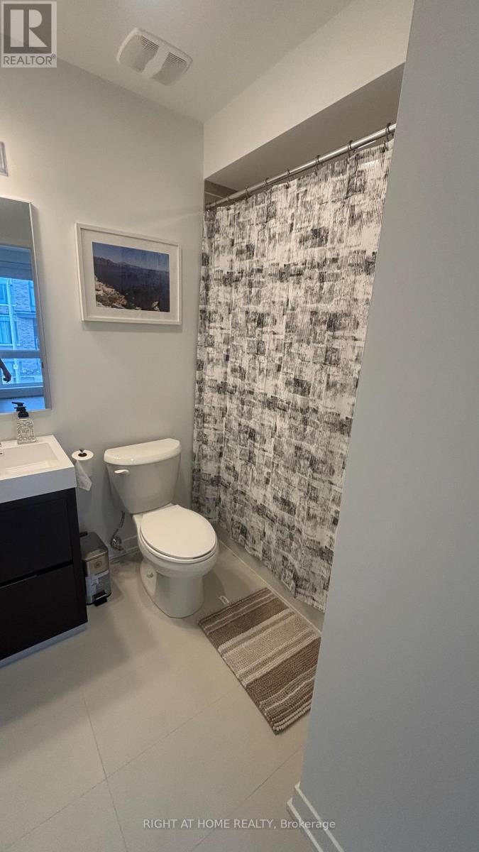 110 Green Gardens Boulevard, Toronto, Ontario  M6A 0E5 - Photo 19 - C12916192