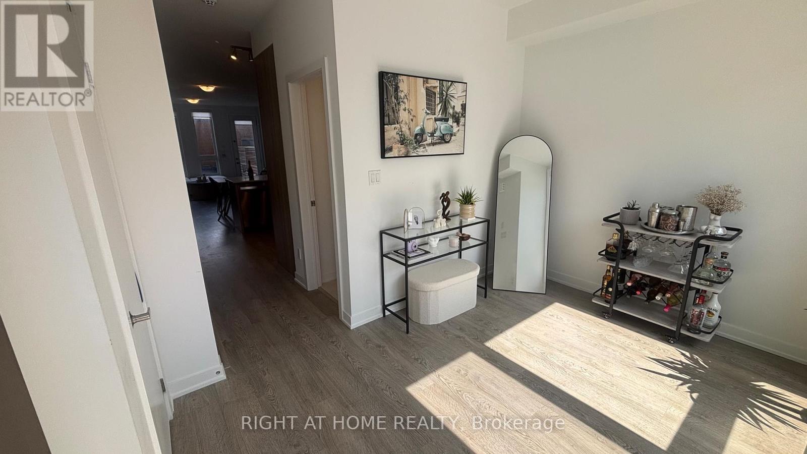 110 Green Gardens Boulevard, Toronto, Ontario  M6A 0E5 - Photo 2 - C12916192