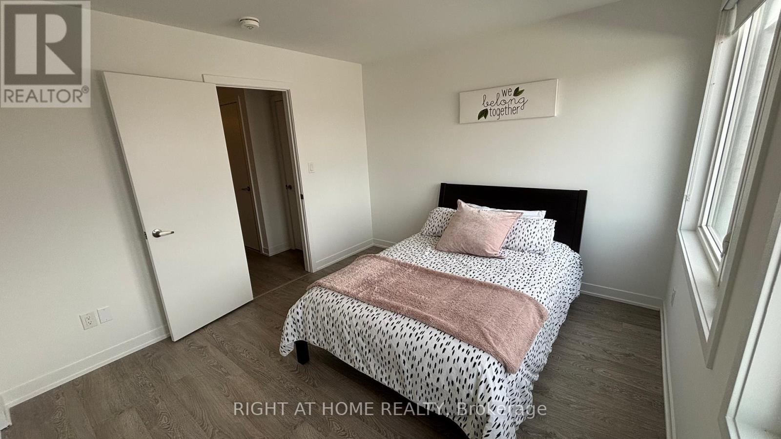 110 Green Gardens Boulevard, Toronto, Ontario  M6A 0E5 - Photo 26 - C12916192