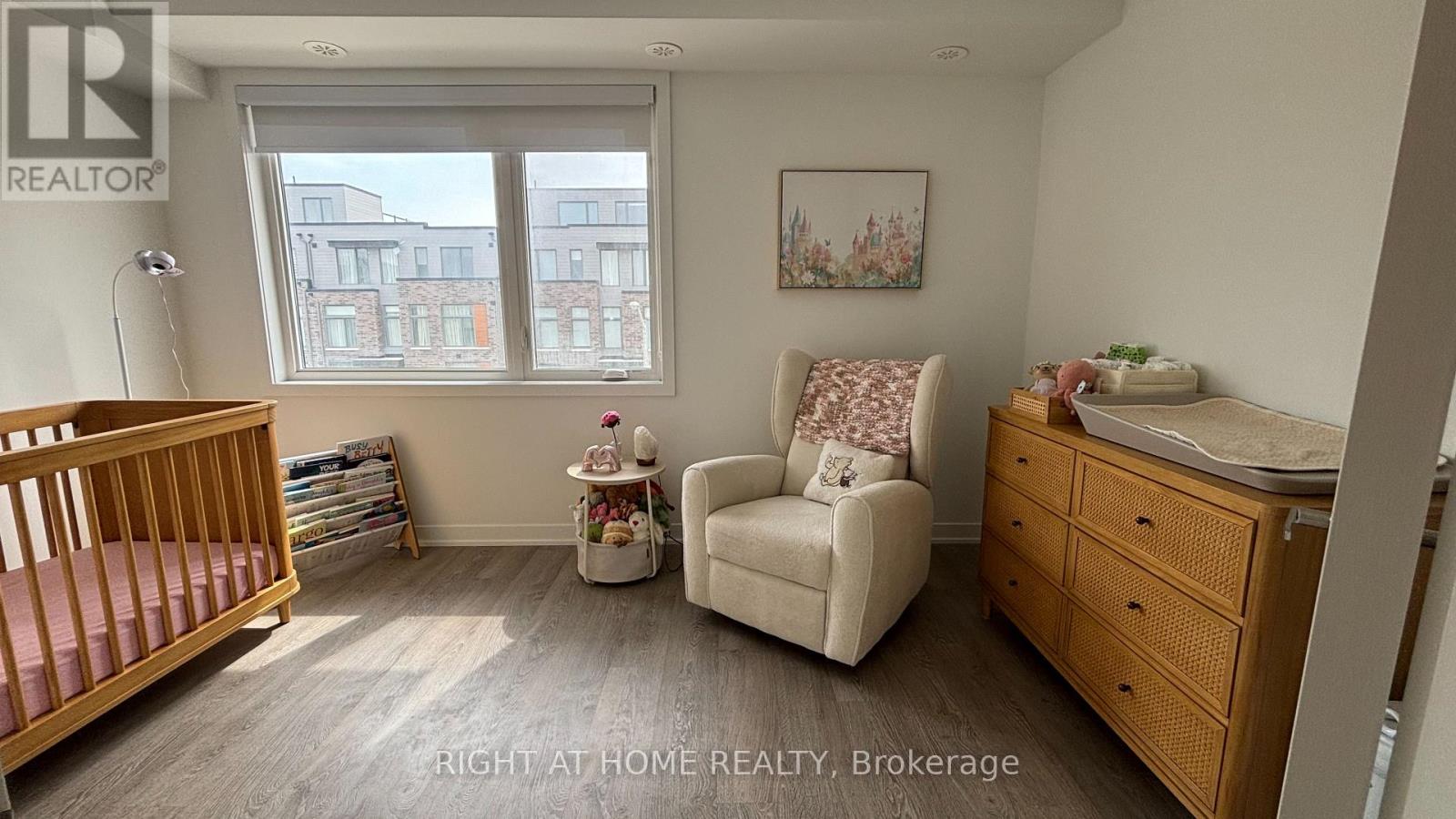 110 Green Gardens Boulevard, Toronto, Ontario  M6A 0E5 - Photo 28 - C12916192