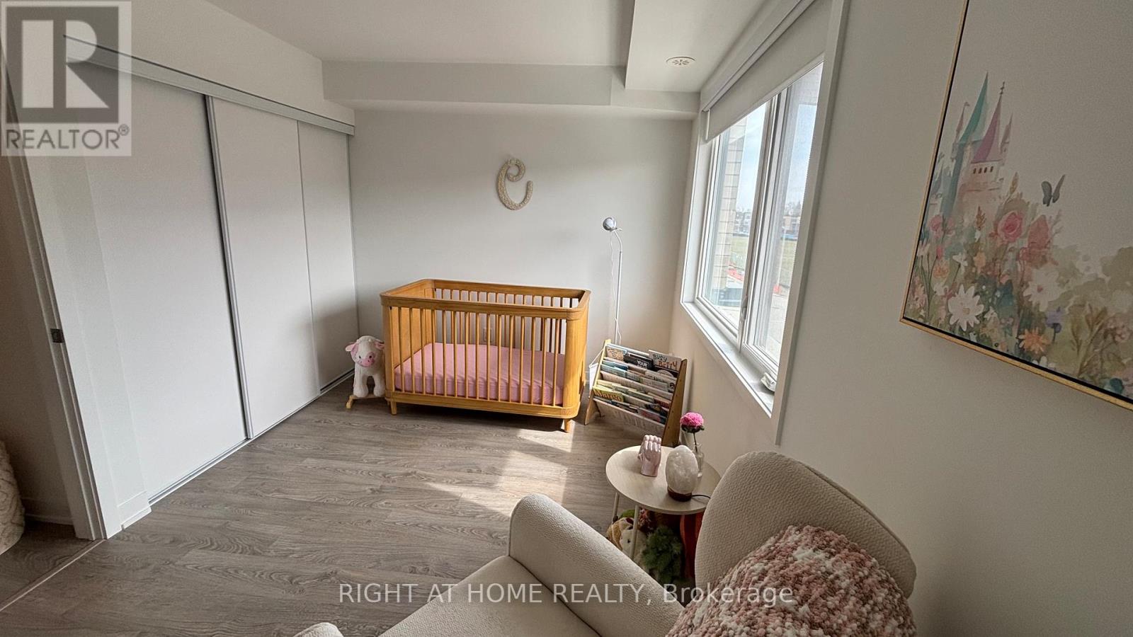 110 Green Gardens Boulevard, Toronto, Ontario  M6A 0E5 - Photo 30 - C12916192