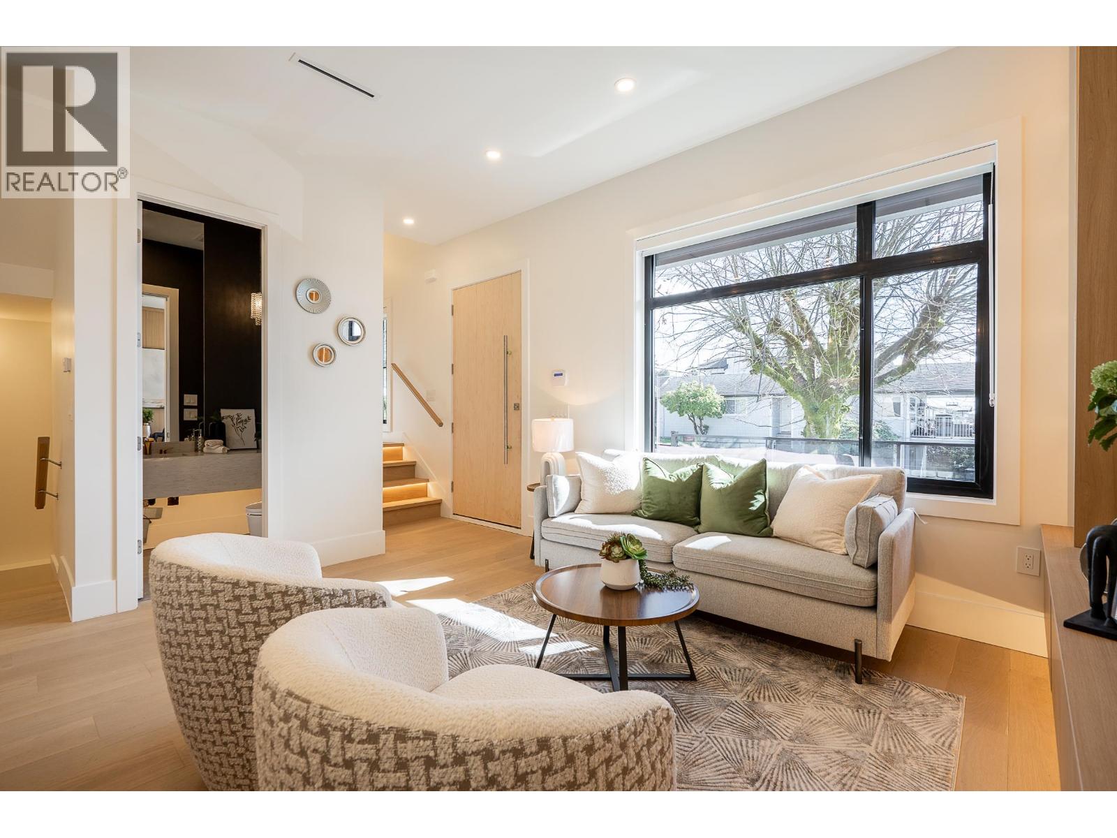 1 4875 ALBERT STREET, Burnaby, British Columbia