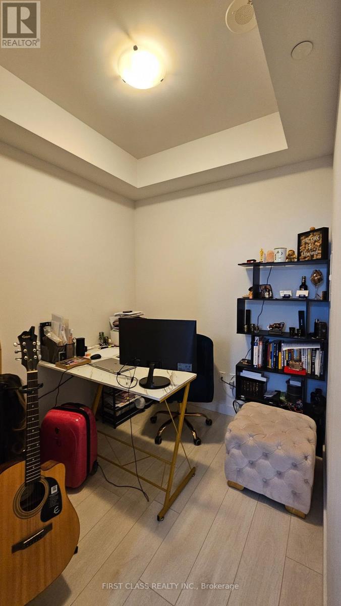 1112 - 8 Eglinton Avenue E, Toronto, Ontario  M4P 1A6 - Photo 4 - C12836786