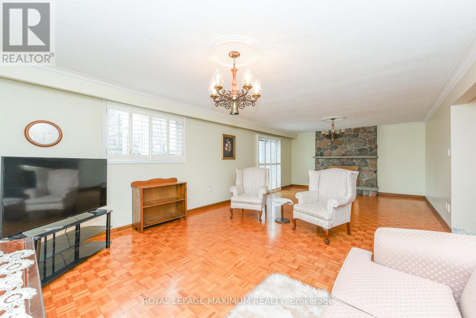 78 Roxaline Street, Toronto, Ontario  M9P 2Z2 - Photo 19 - W12913394