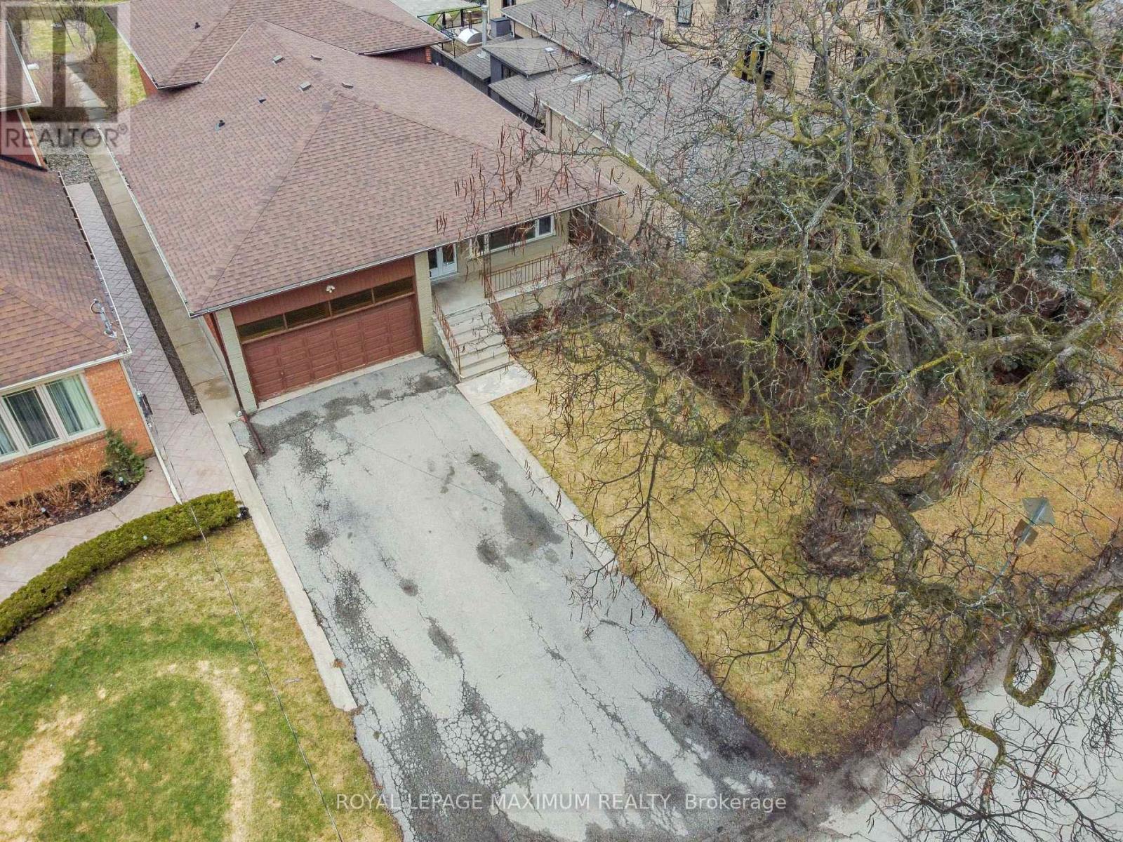 78 Roxaline Street, Toronto, Ontario  M9P 2Z2 - Photo 49 - W12913394