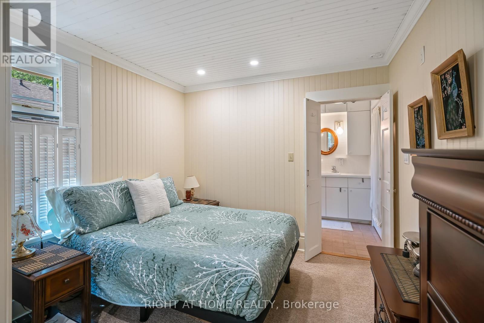 267 Victoria Street, Niagara-On-The-Lake, Ontario  L0S 1J0 - Photo 15 - X12605070