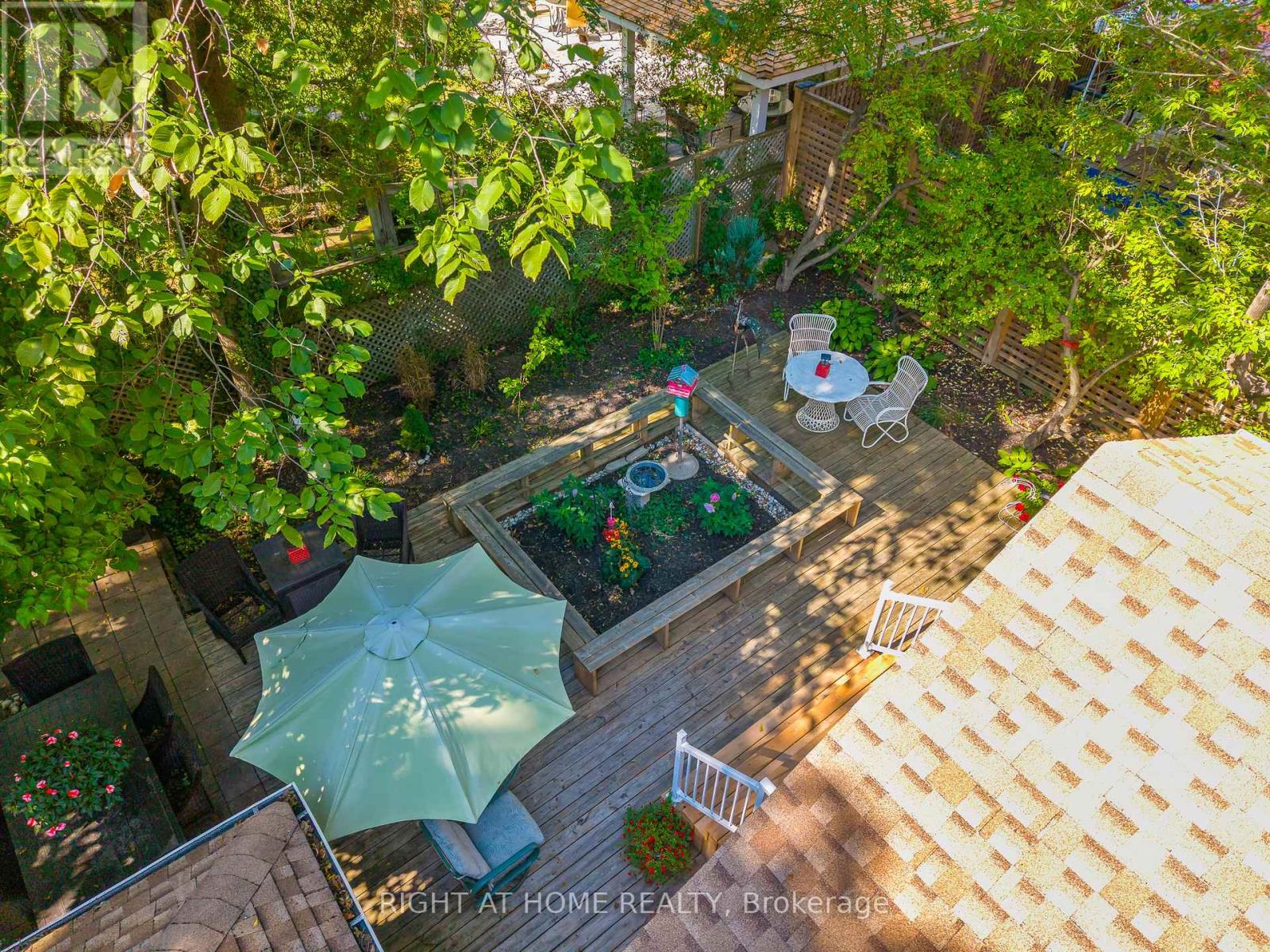 267 Victoria Street, Niagara-On-The-Lake, Ontario  L0S 1J0 - Photo 6 - X12605070