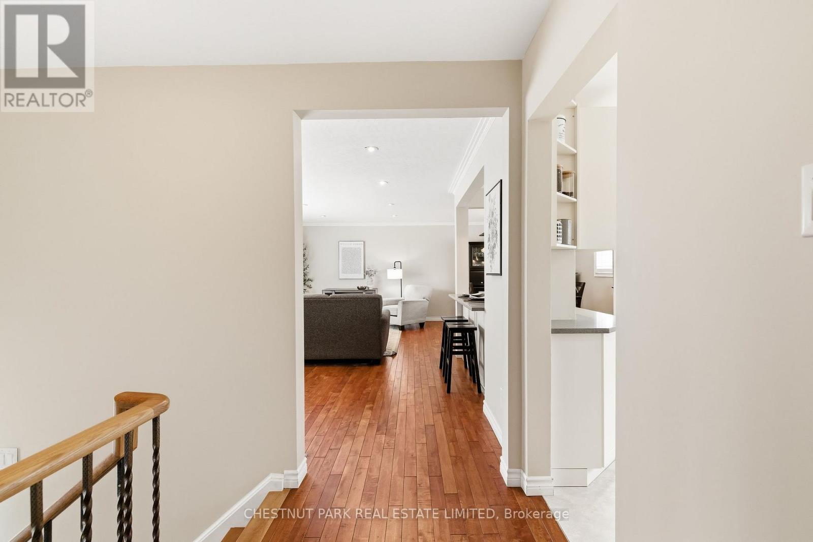 11 Joseph Street, Uxbridge, Ontario  L9P 1H8 - Photo 7 - N12916102