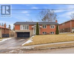 11 JOSEPH STREET, Uxbridge, Ontario