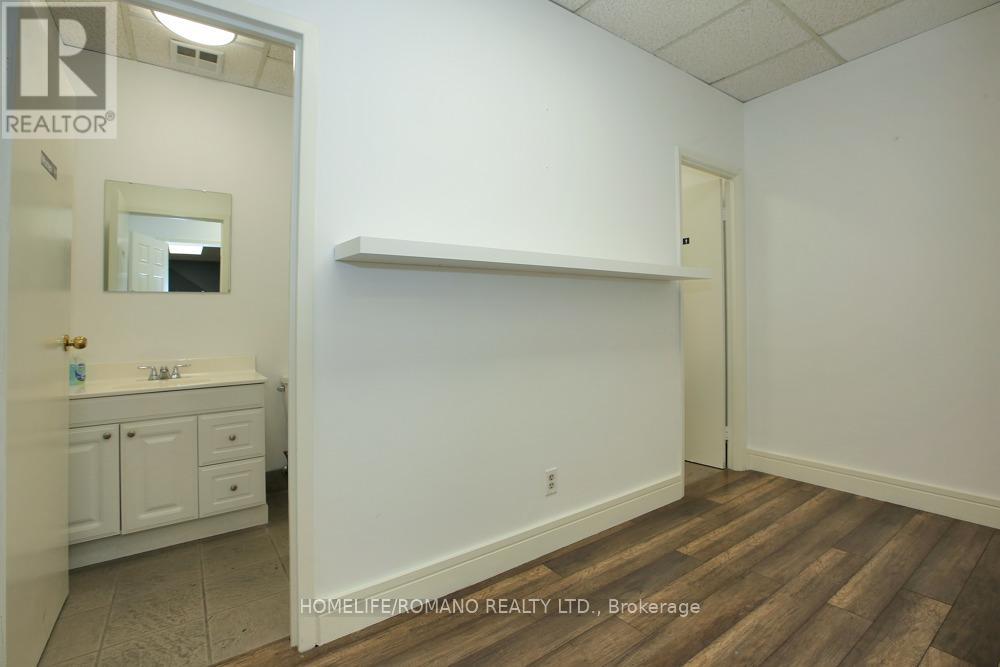155 Caster Avenue, Vaughan (Pine Valley Business Park), Ontario  L4L 5Y8 - Photo 13 - N12916130