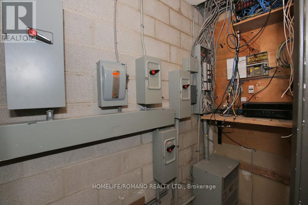 155 Caster Avenue, Vaughan (Pine Valley Business Park), Ontario  L4L 5Y8 - Photo 20 - N12916130